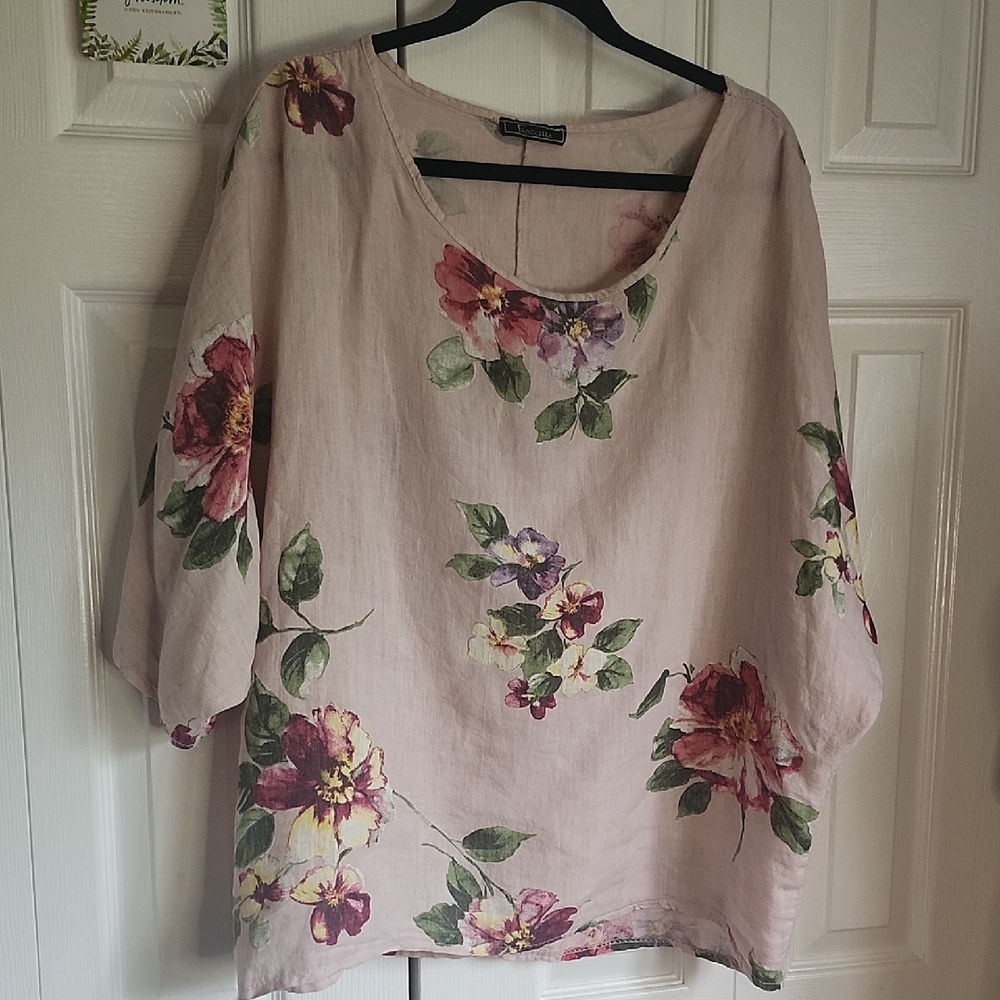 Froccella linen Pink Oversized winged sleeve top Ptp 26 approx / 28.5 length